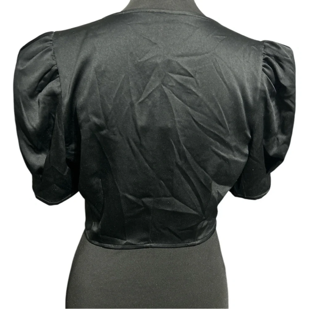 Danielle Bernstein Women’s Short‎ Sleeve Black Crop Blouse - Size M